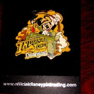 Disneyland Indian Jones Pluto and Mickey pin